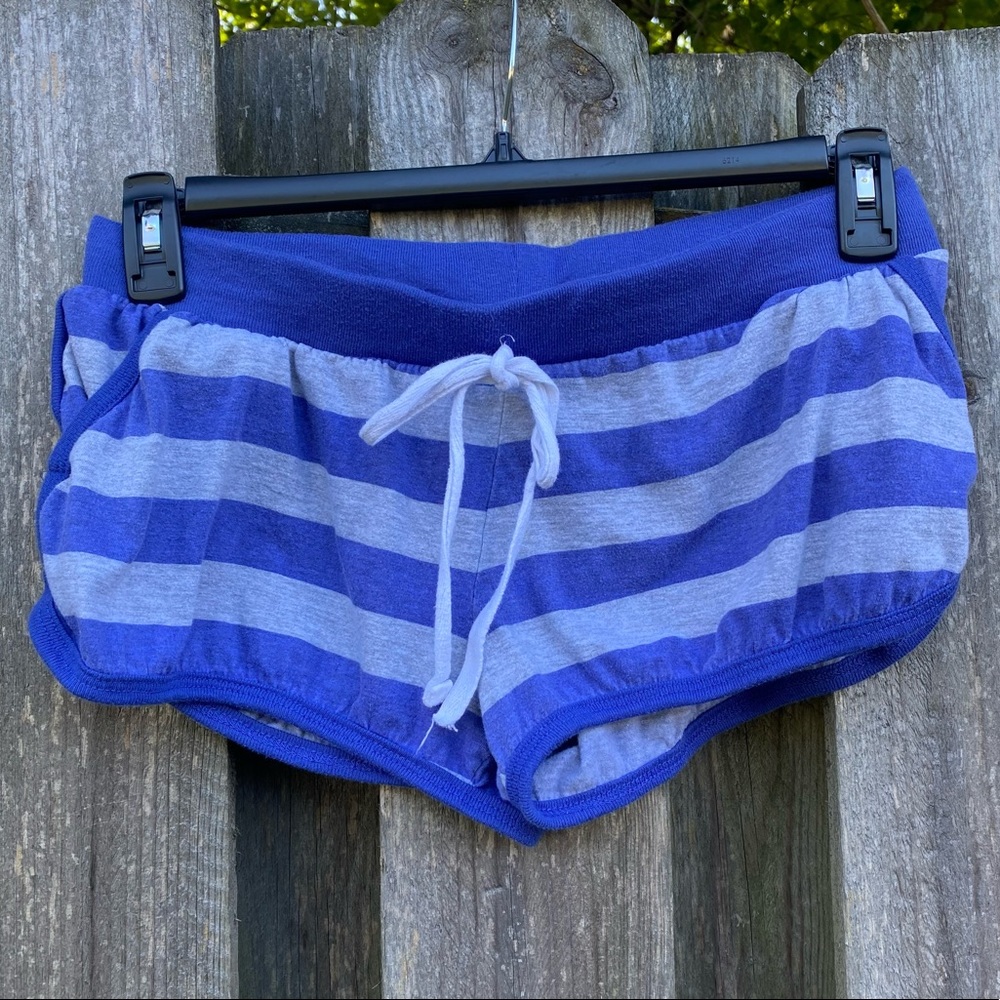 Bobbie Brooks Sleepwear Shorts blue & grey Striped size L elastic, tie i…